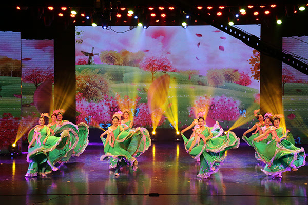 常德“百團(tuán)大賽”圓滿落幕 基層文藝團(tuán)體綻放光彩，激發(fā)文藝創(chuàng)作新活力